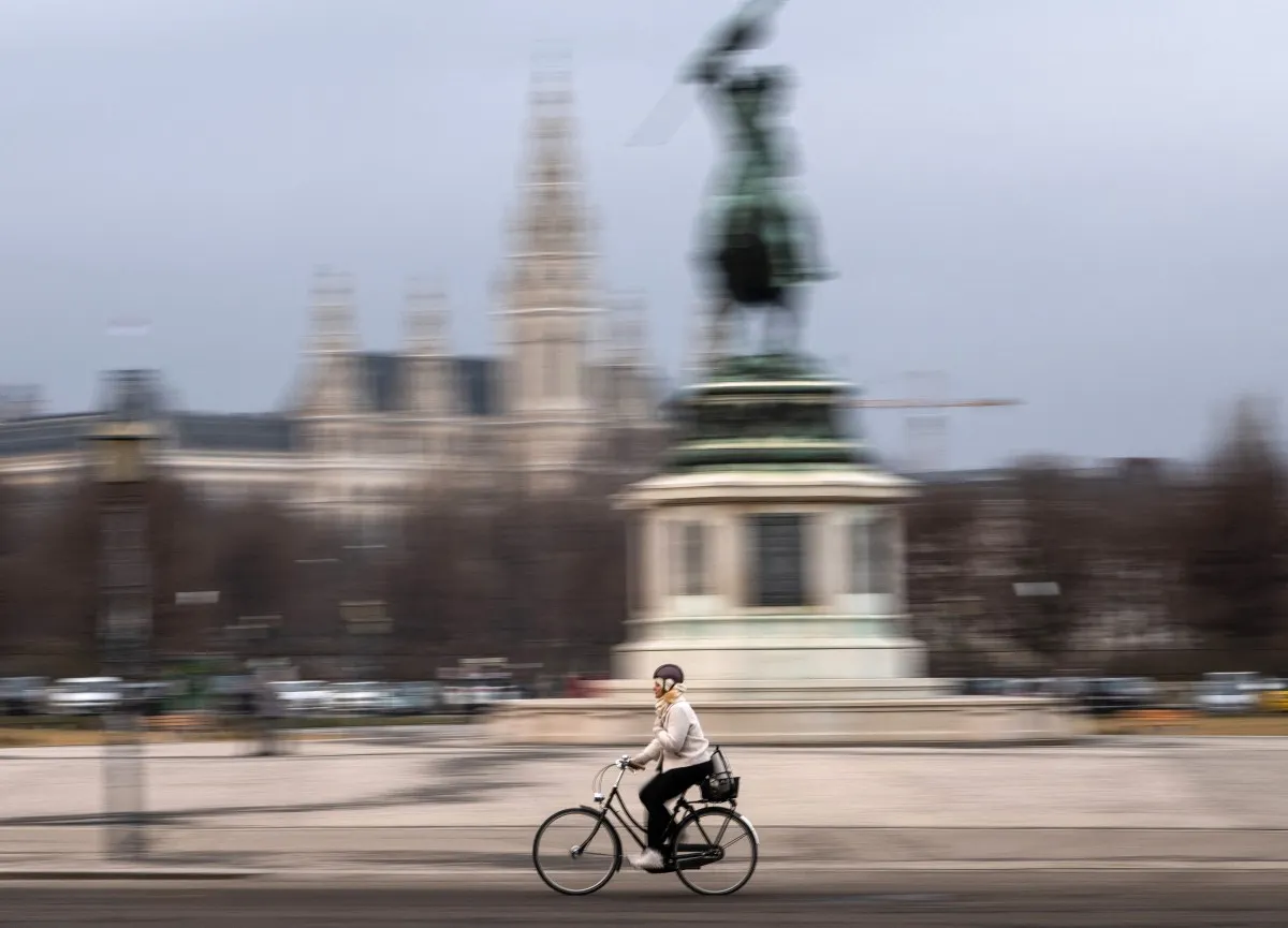 Why foreign residents in Austria cannot renew ID Austria online and what to do