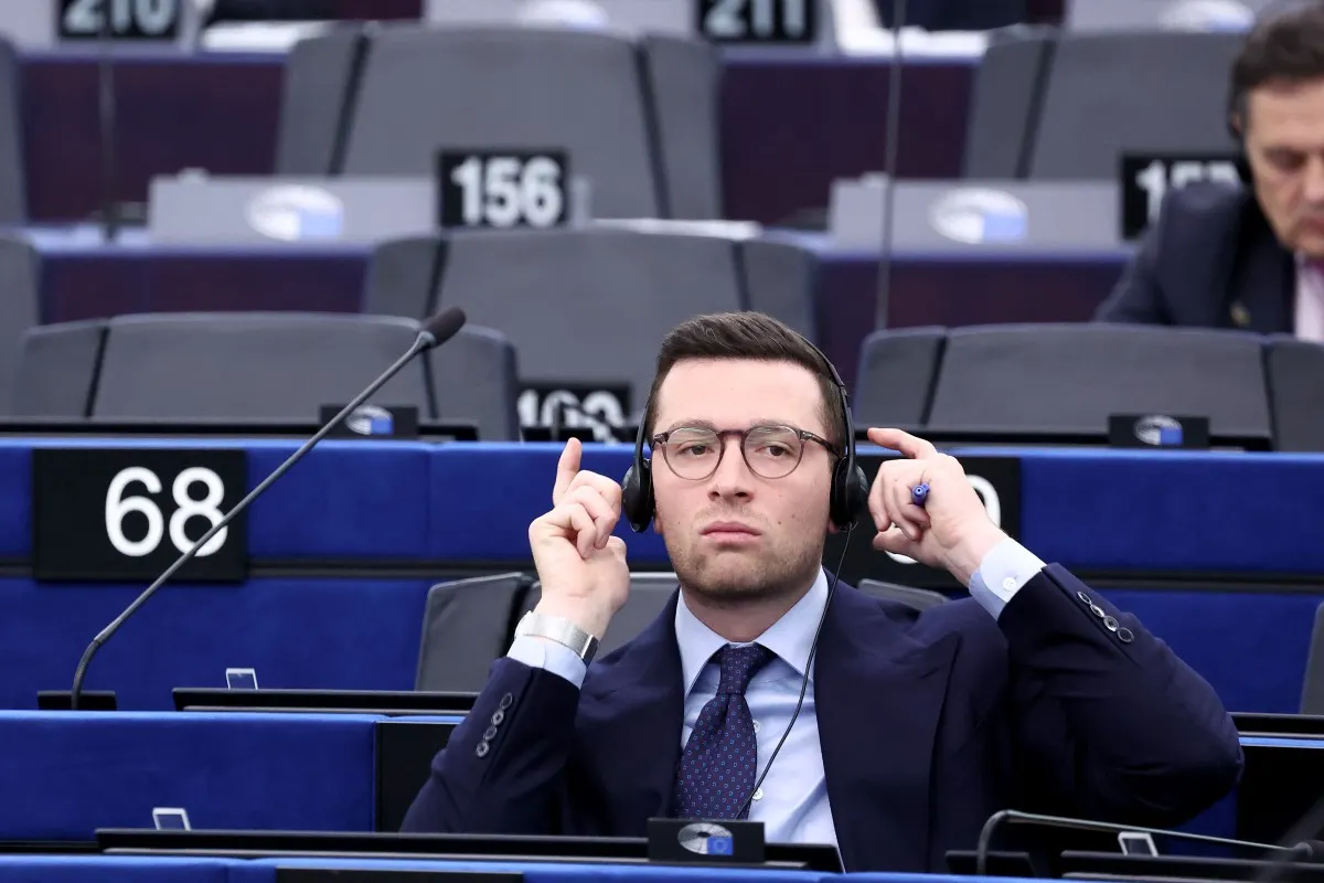 Inside France: Bardella bloopers, train bores and putting a price on romance