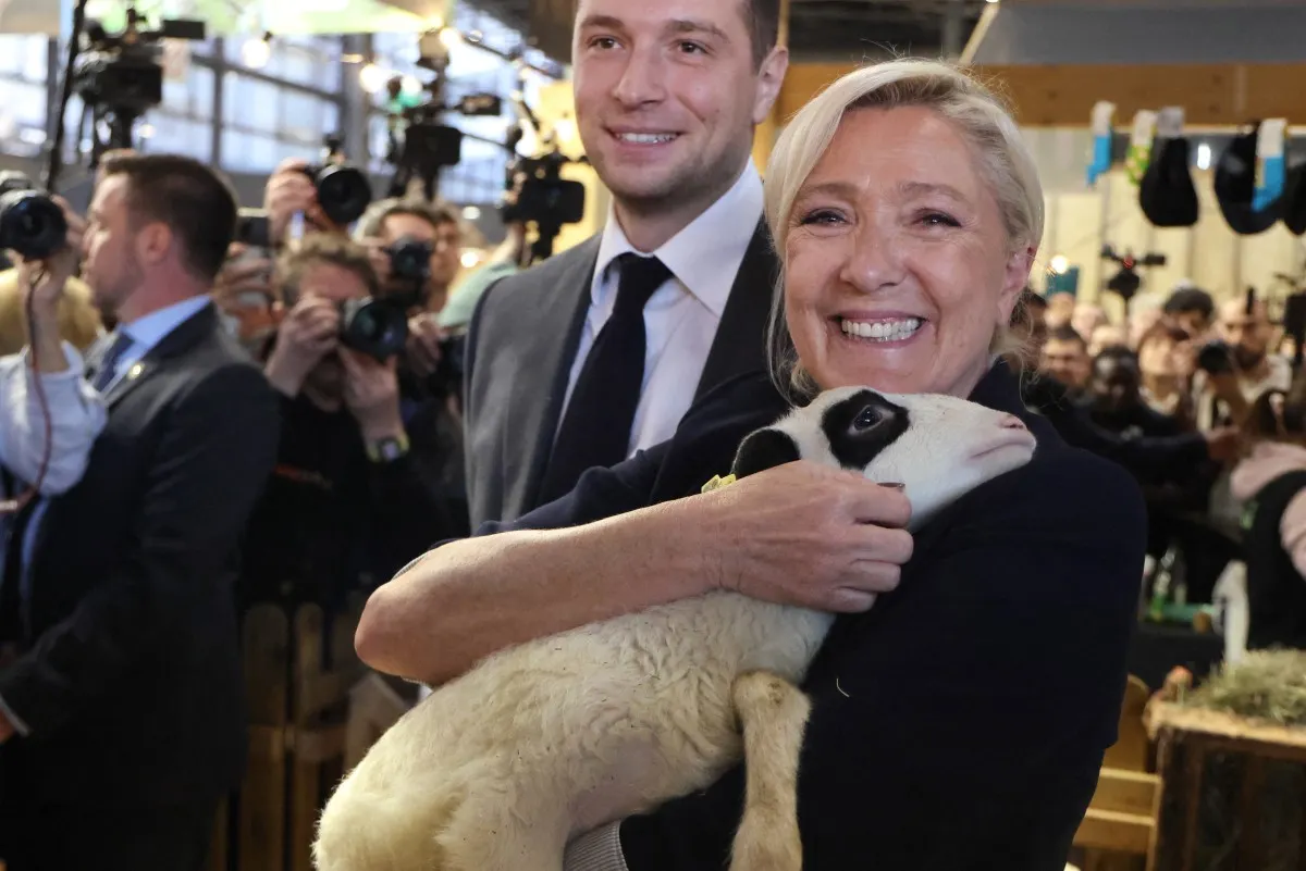 Inside France: Diplomatic fisticuffs, Louvre stunts and an unhappy lamb