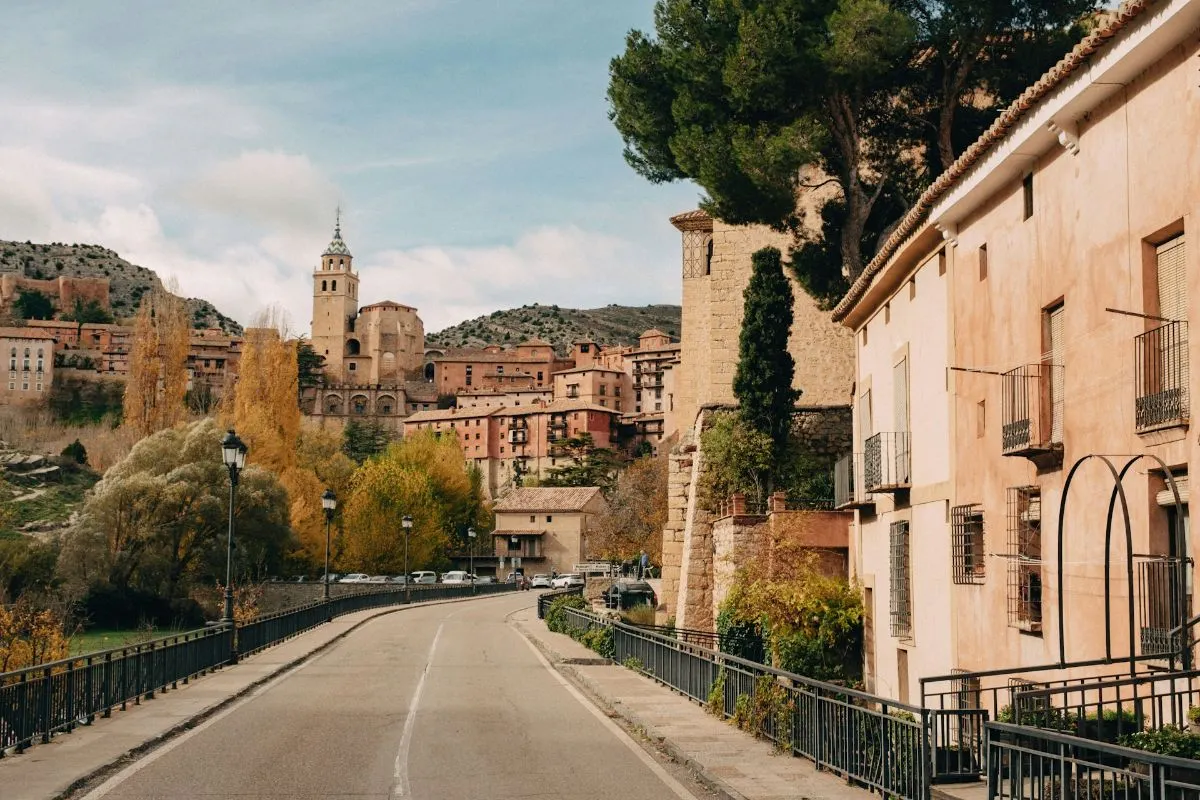 Buying a home in Spain costs €40,000 more than a year ago