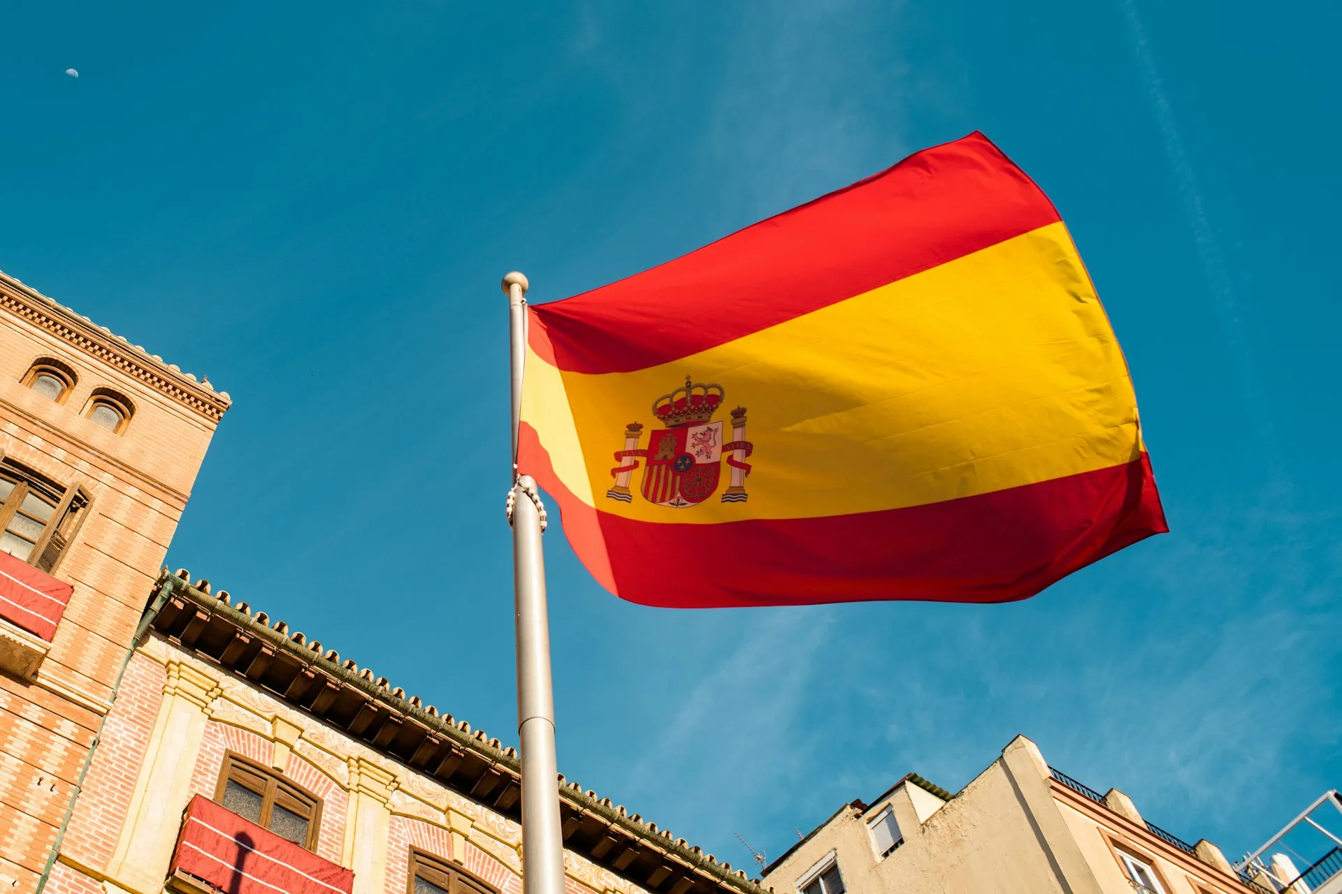What's the pass rate for the culture and language exams for Spanish citizenship?