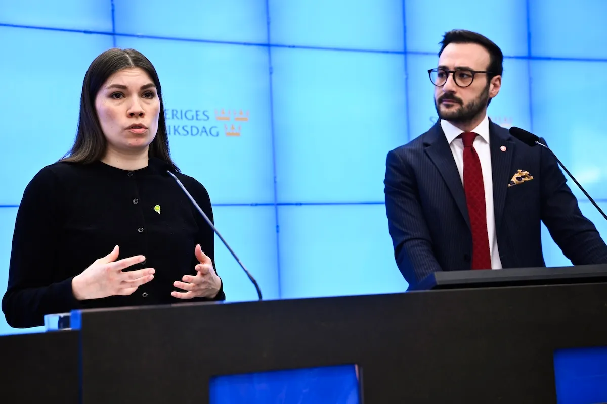 Swedish parliament rejects 'stop law' to freeze ongoing teen deportations