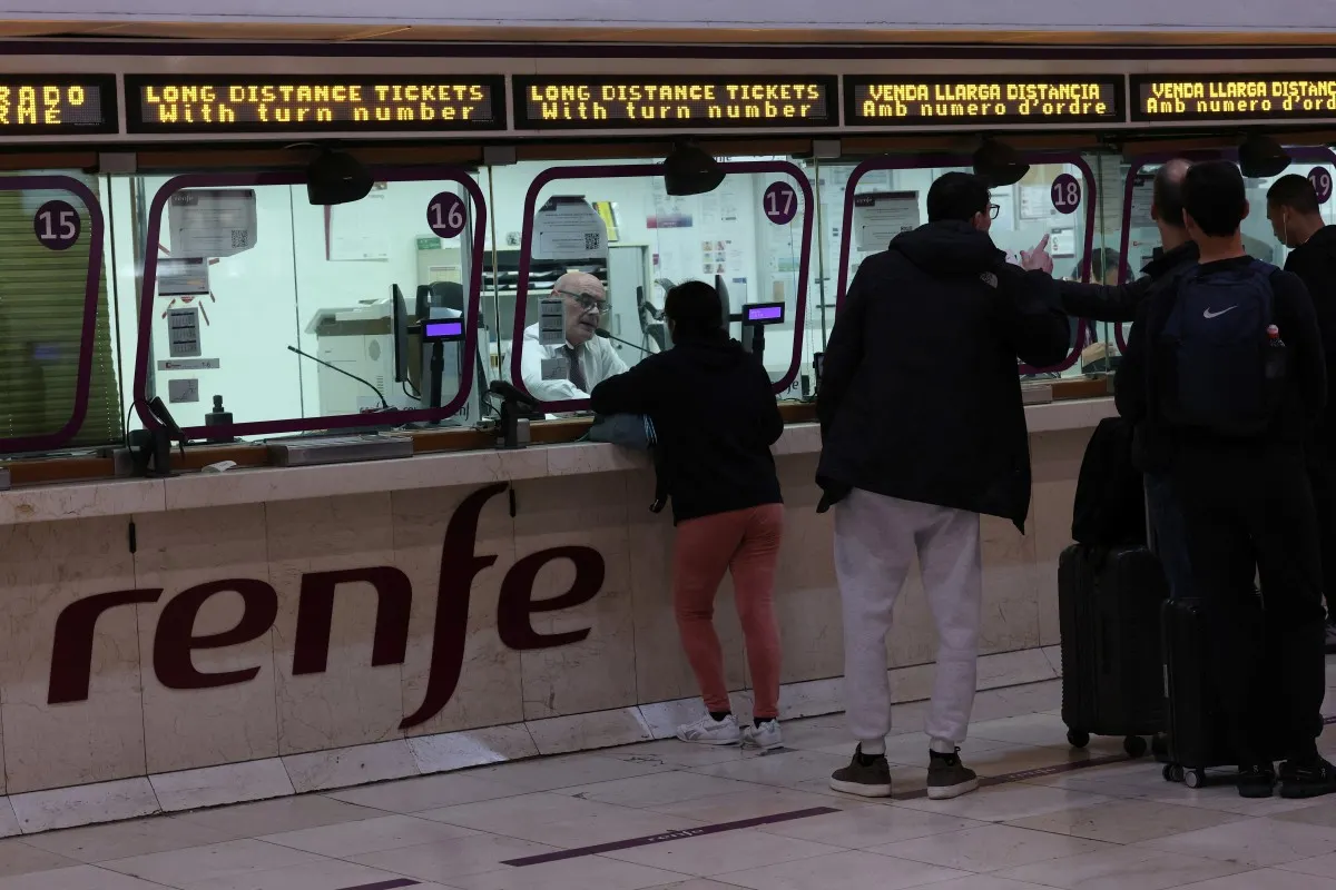 Spain's state rail Renfe sets up bus company in anticipation of further holdups
