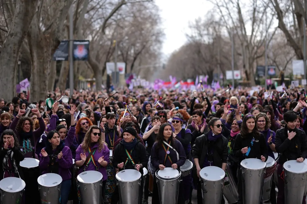 Thousands rally across Spain for women's rights, peace in the Middle East