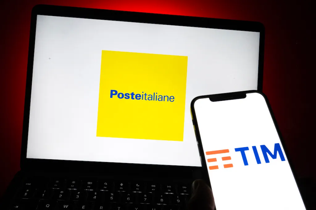 Italy's postal service launches bid to take over telecoms giant TIM