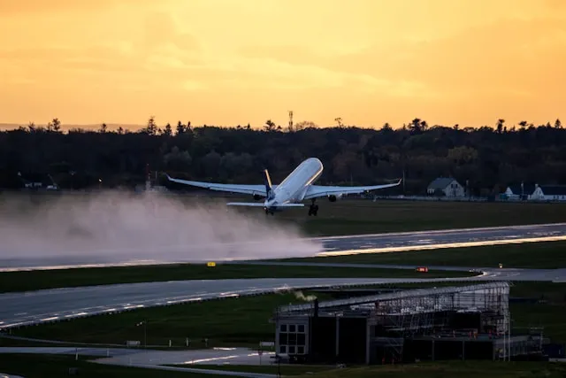 Airline SAS cancels Norwegian and Danish flights due to fuel prices