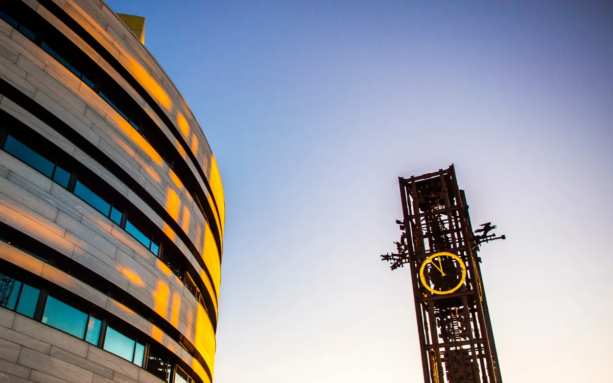 When do the clocks change next in Sweden in 2026?