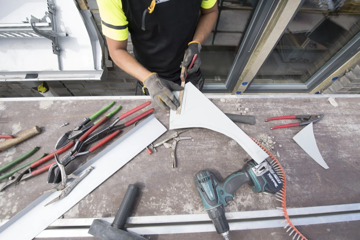 Number of unemployed graduates rise in Sweden as companies want blue-collar workers