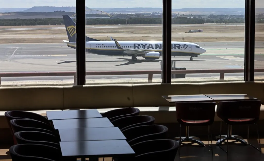 Ryanair threatens to completely pull out of Spain's Zaragoza airport