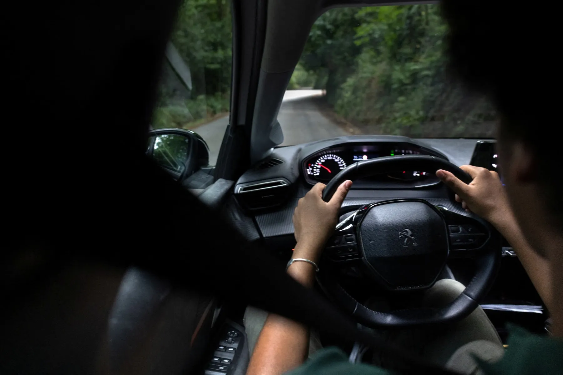 France to impose fees for driving licence exchange