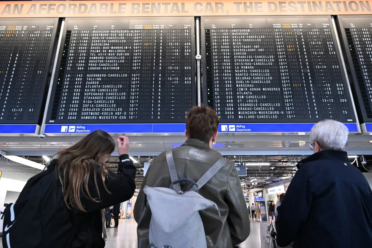 'Messy breakup': Travellers in Germany frustrated with ongoing Lufthansa strikes