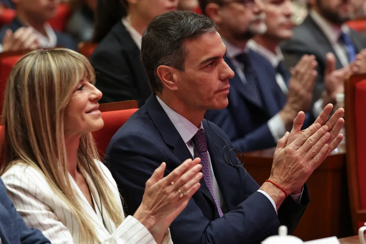 Spanish PM's wife charged with corruption