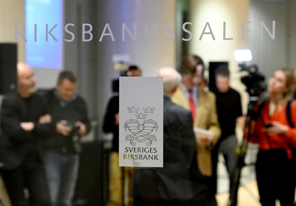 Swedish inflation falls unexpectedly despite global turmoil