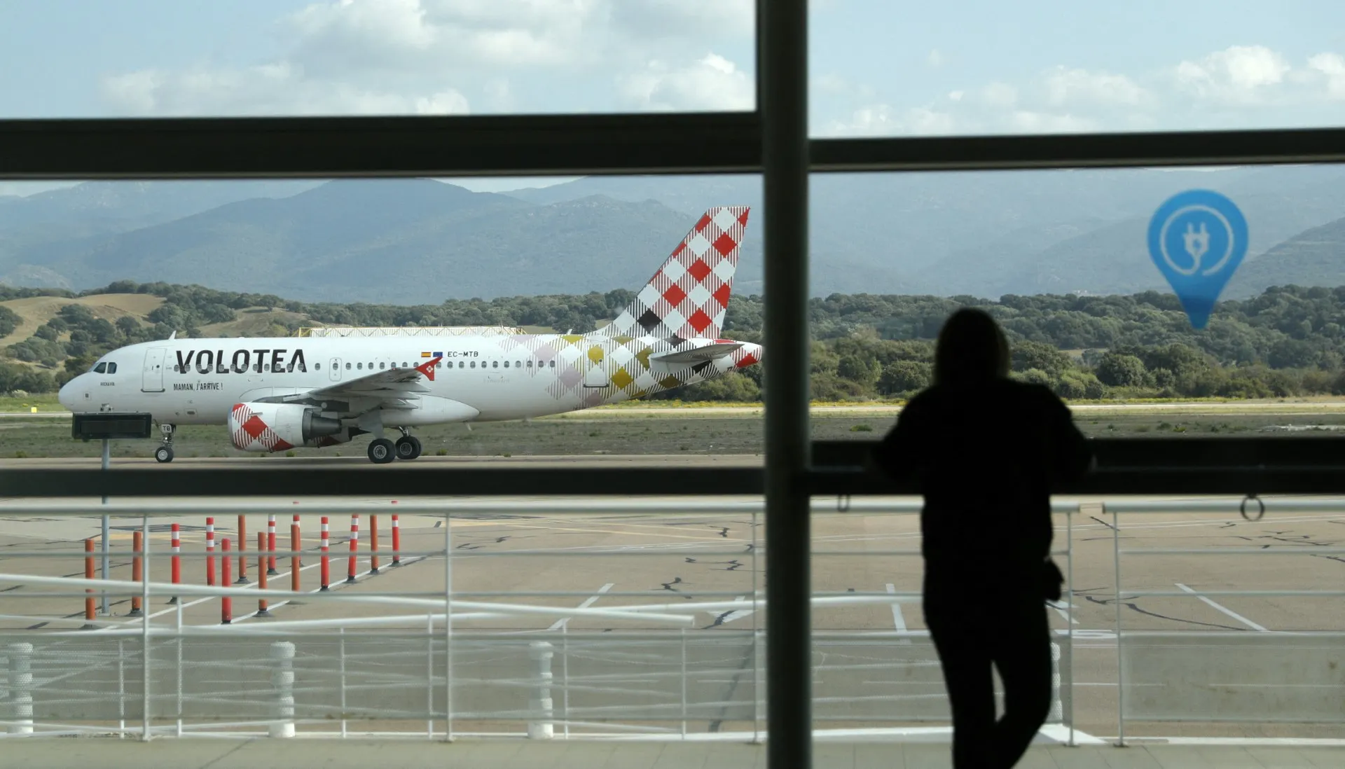LISTED: The airlines in Italy cancelling flights and adding extra charges