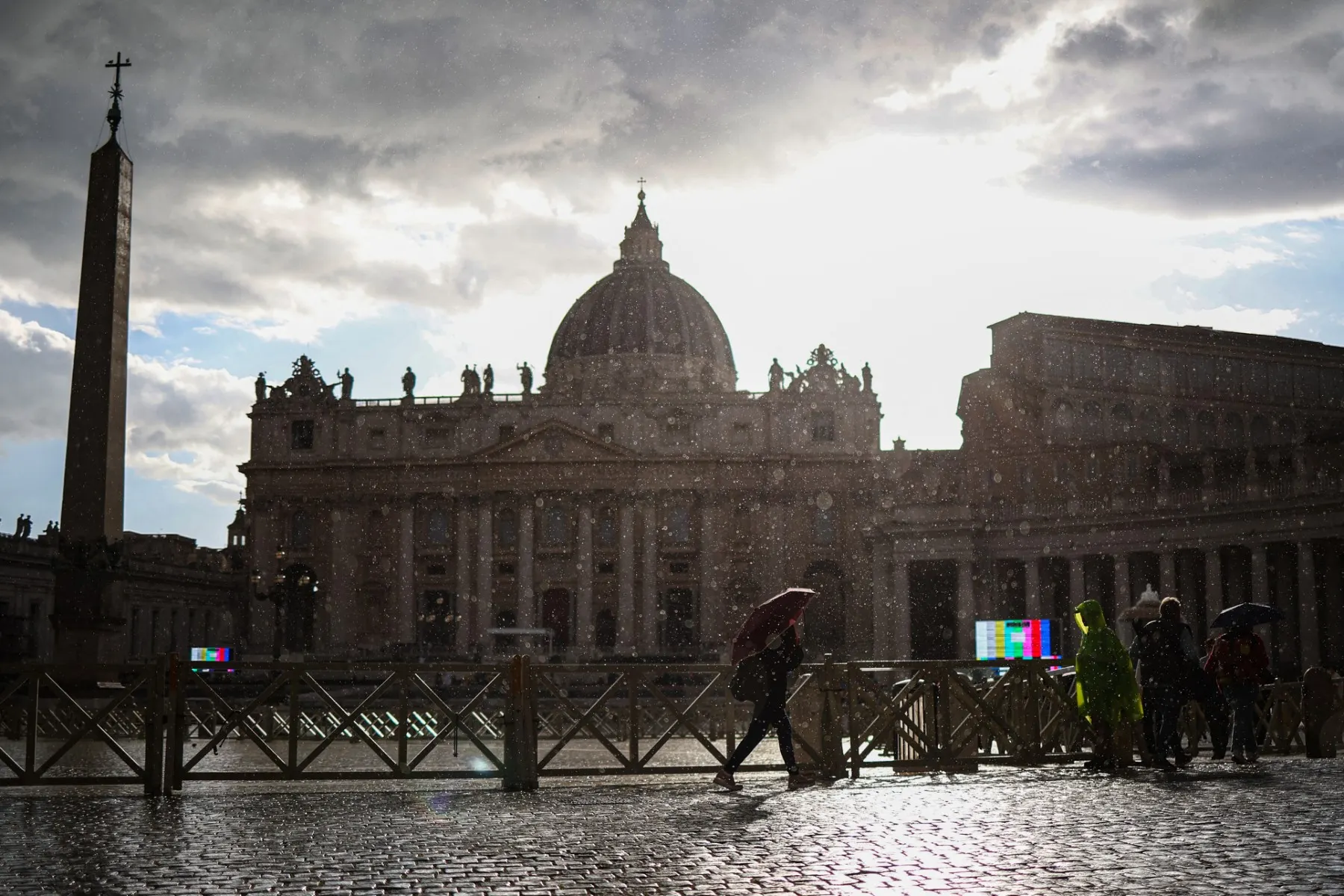 Italy hit with thunderstorms and heavy rain as heat breaks