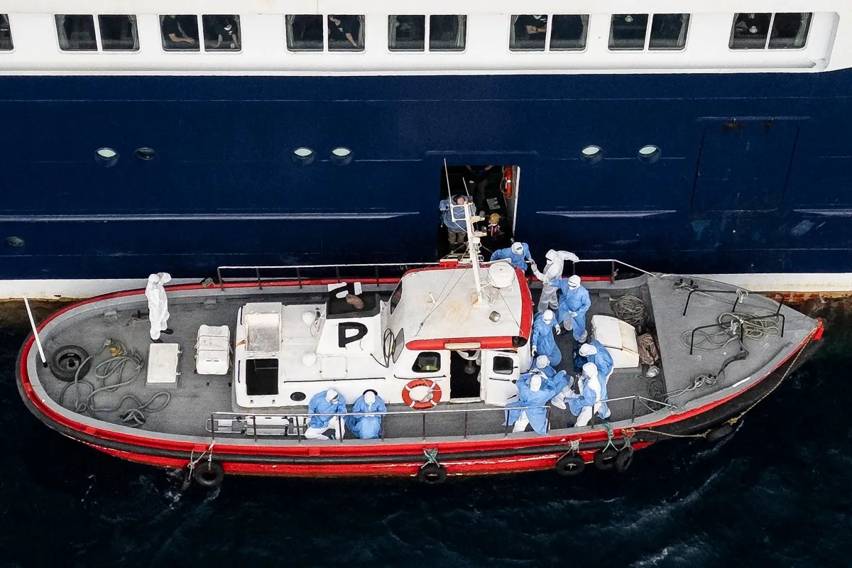 Hantavirus ship passengers to be evacuated to Spain's Canaries on May 11th