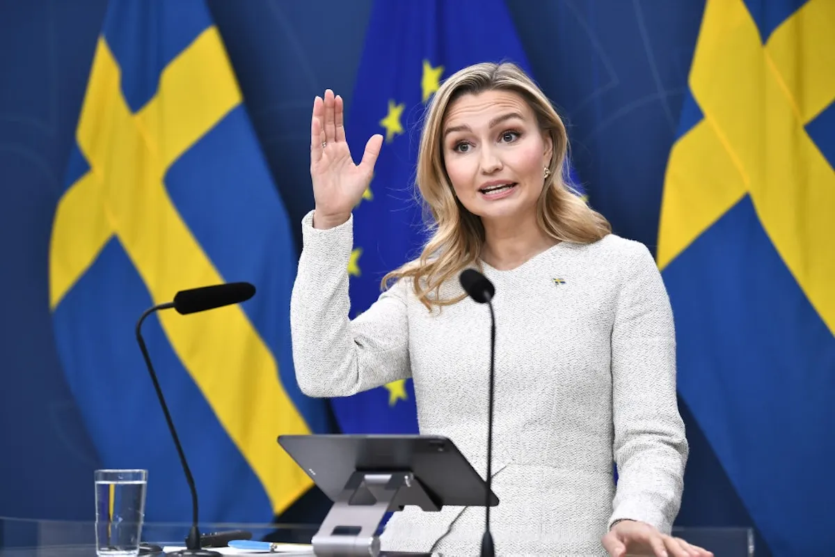 Sweden halts construction of power cable to Denmark after EU row