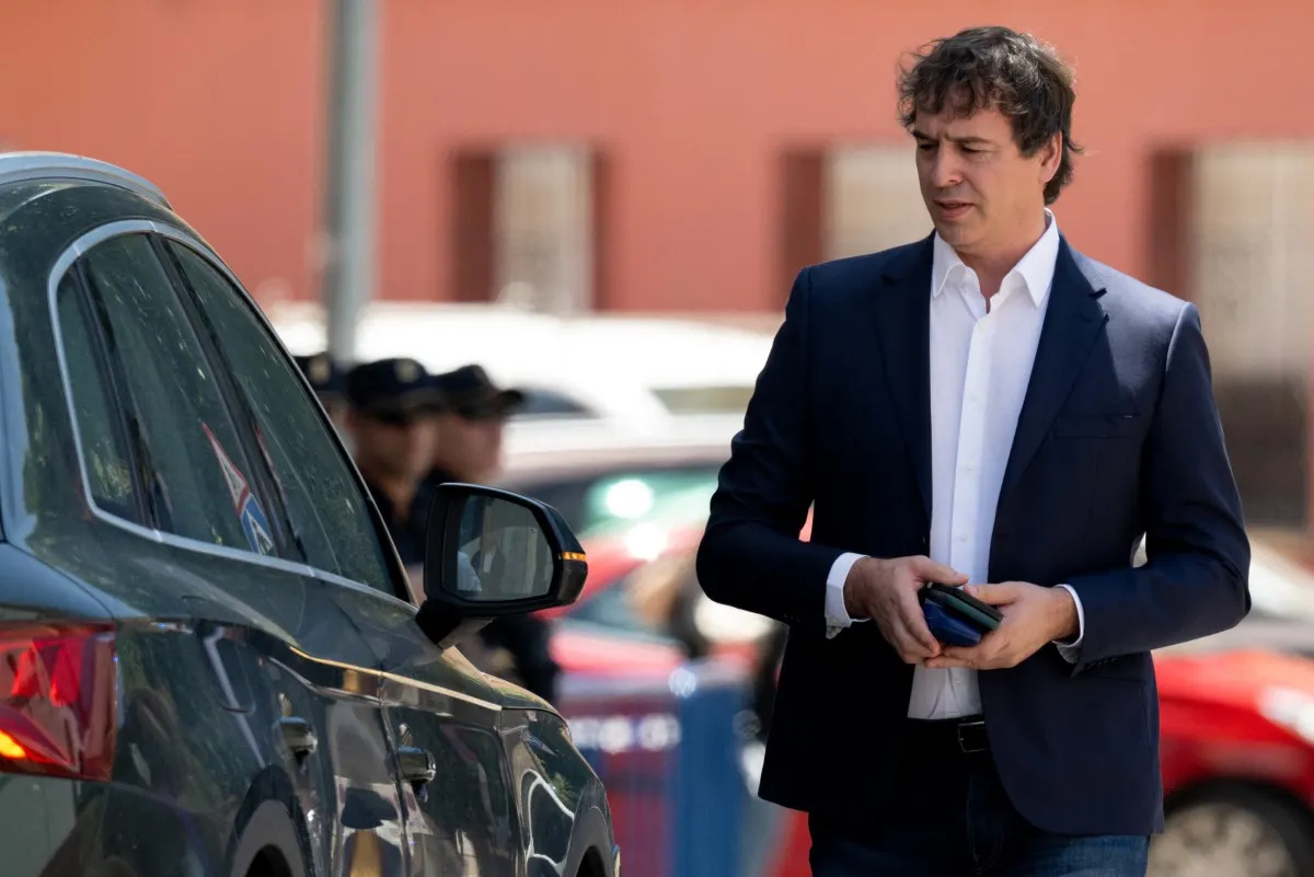 Court in Spain drops charge against PM's brother in corruption case