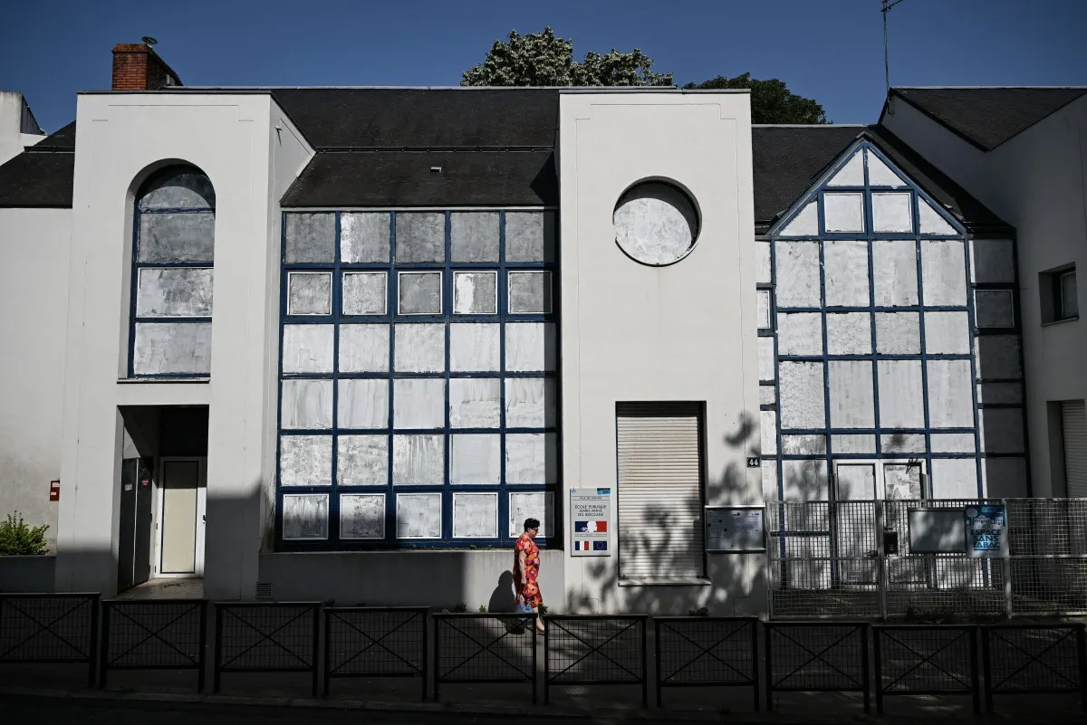 France pledges €130m to cool schools