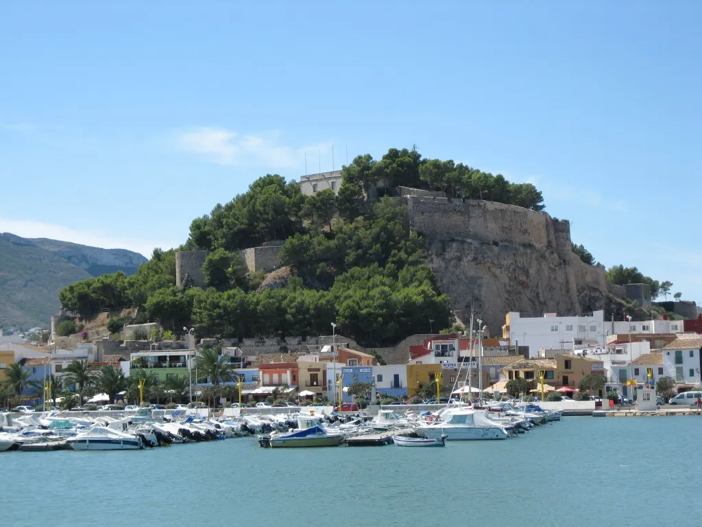 Spain's Dénia to axe holiday lets in many neighbourhoods by 2029