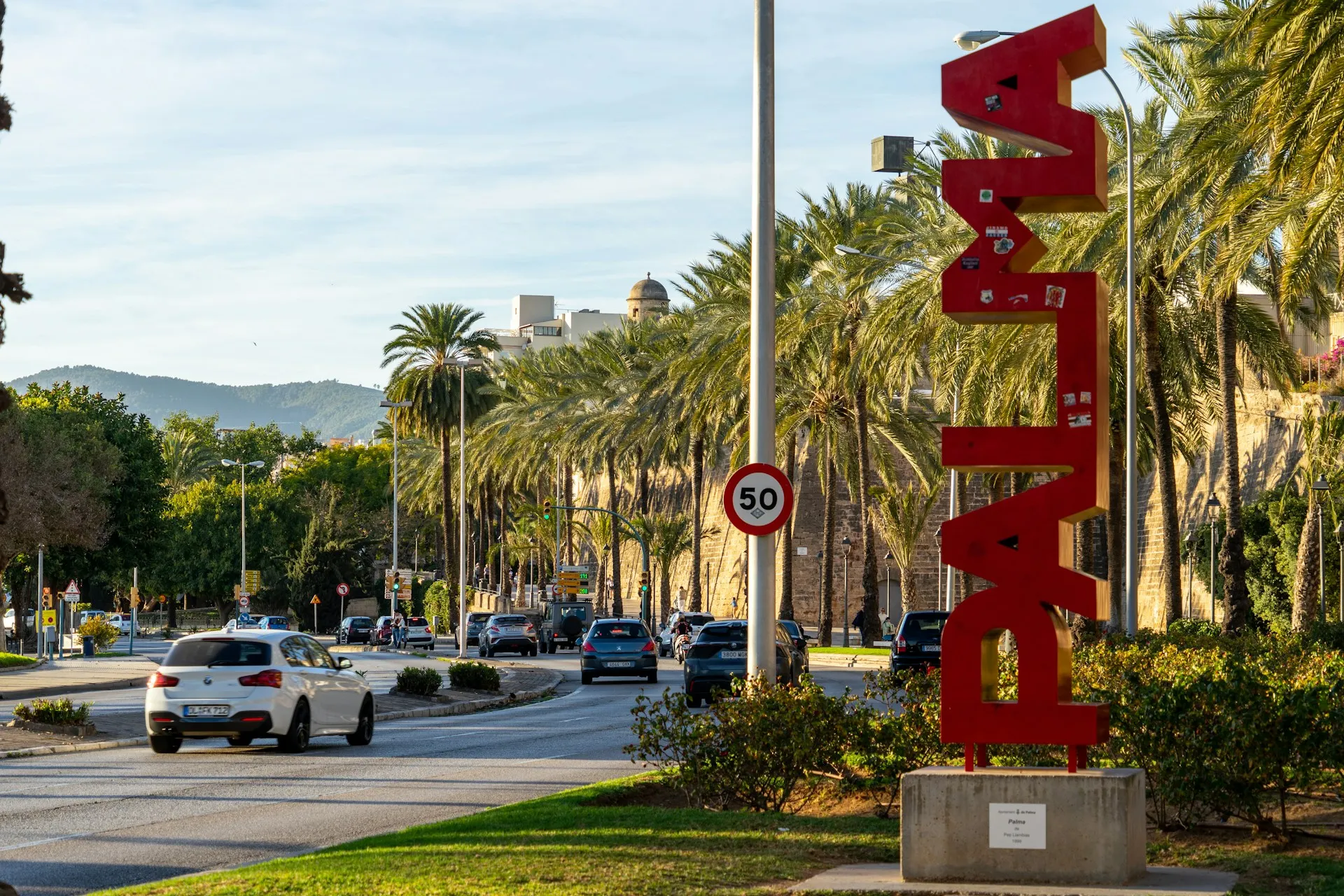 Spain's Mallorca to limit cars in bid to tackle traffic congestion