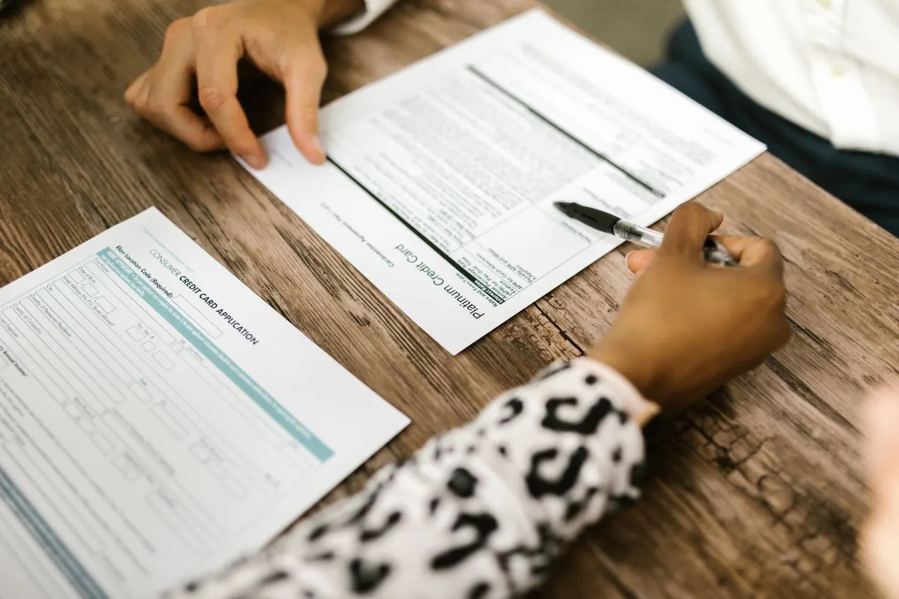 Only 3 countries met deadline for new EU pay trans