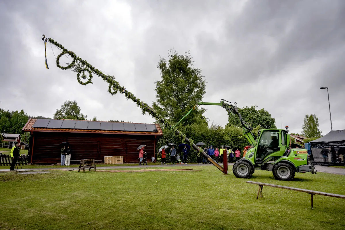 Rain and sunshine: Sweden set for typical Midsummer weather