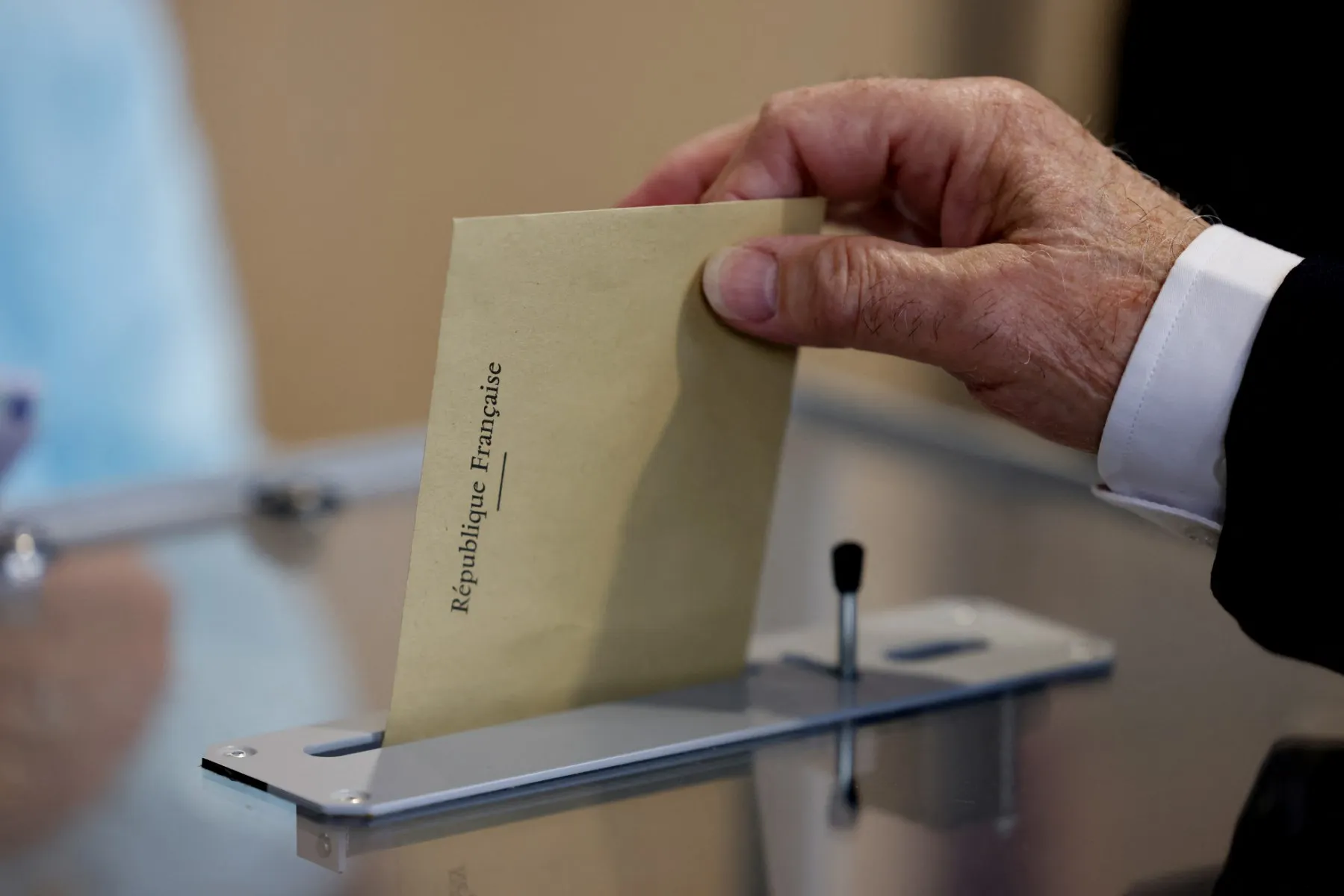 ‘Dates set’ for France’s 2027 presidential election