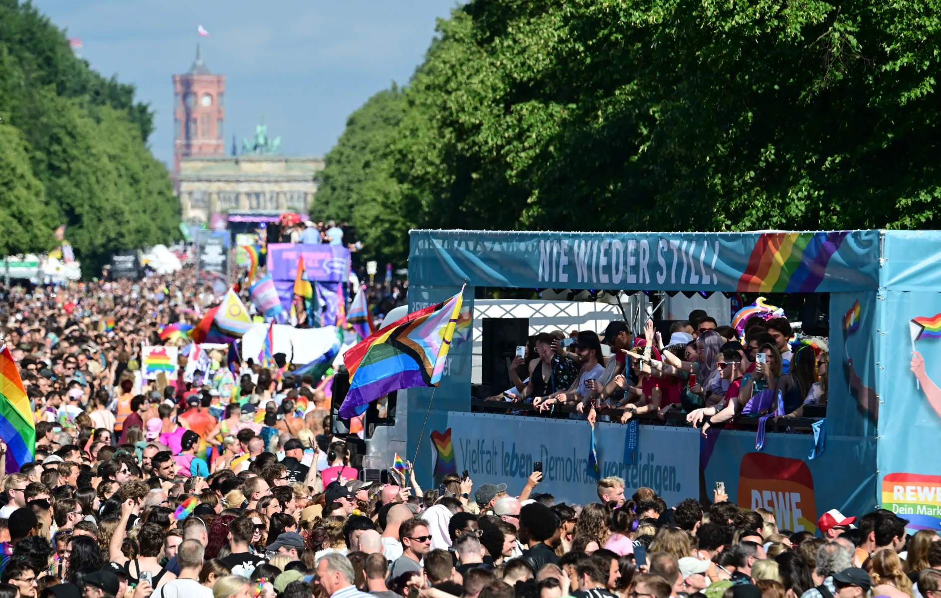 The ultimate guide to making the most of Berlin Pride 2026
