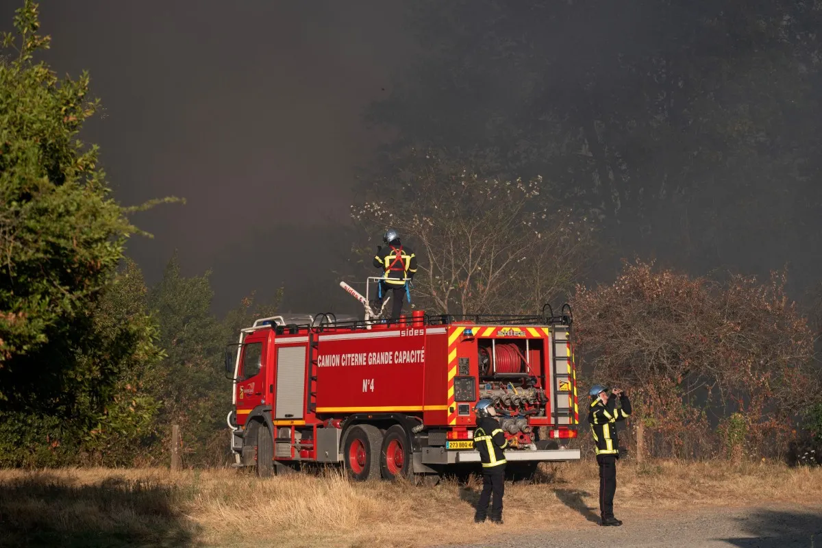 Is it safe to come to France in wildfire season?