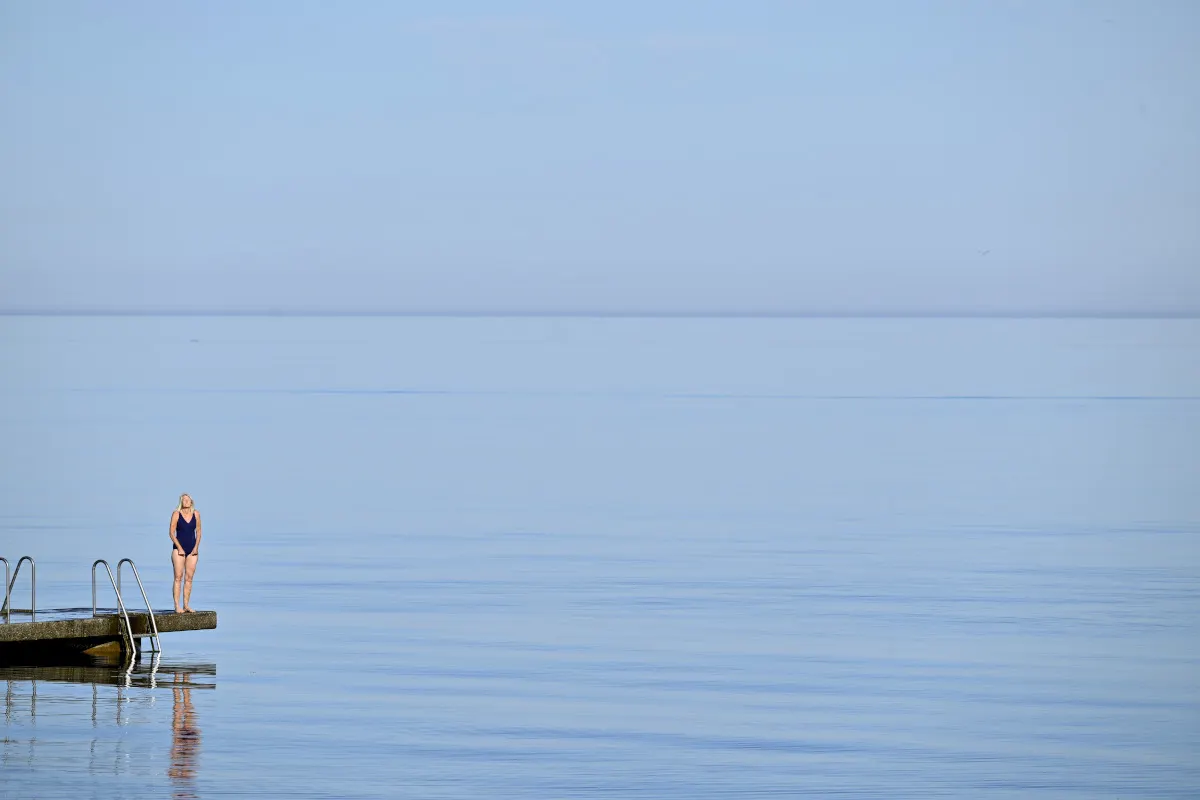 Gotland tourists urged to skip showers and wash in the Baltic Sea