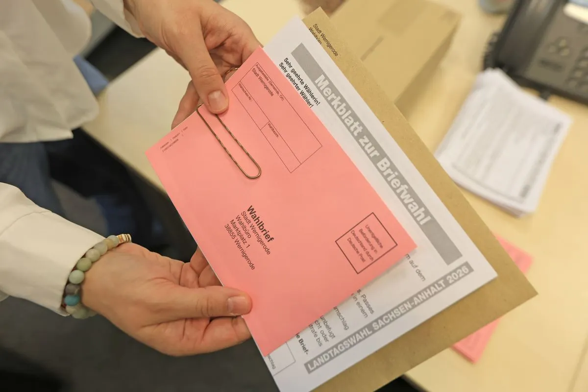 FACT CHECK: How does postal voting in Germany really work?