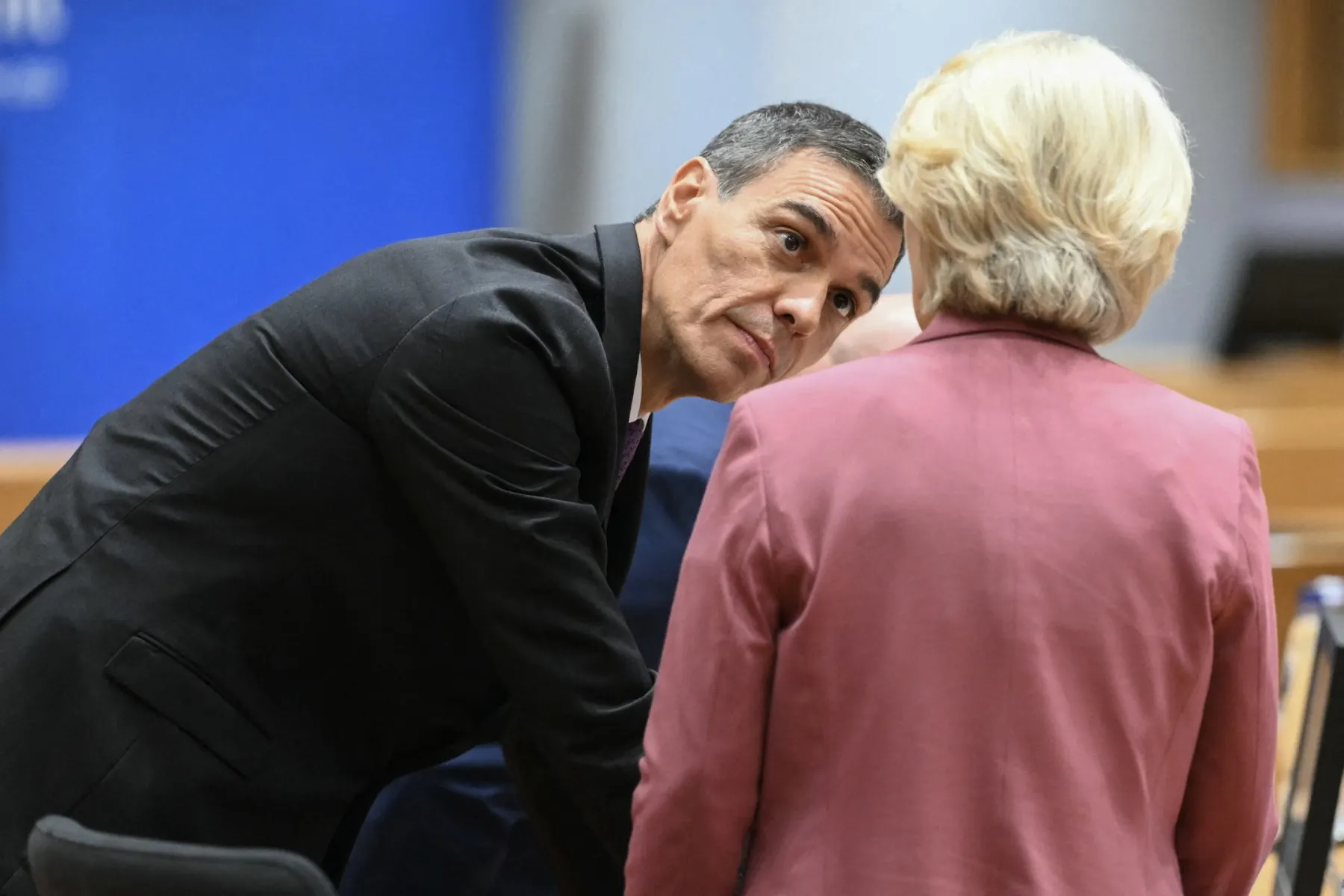 Von der Leyen calls for EU “united action” after Ceuta migrant rush