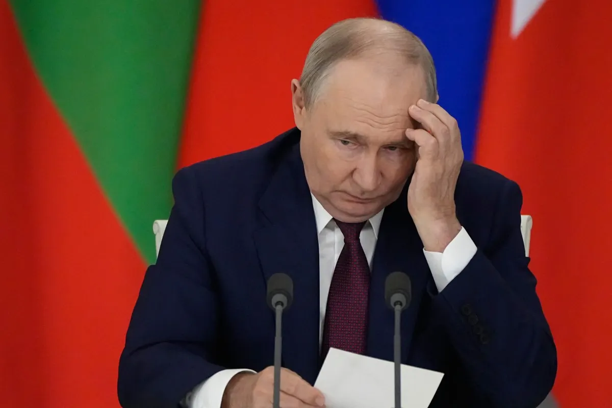 Exiled Russian journalists’ book on Putin wins France’s new Prix Strasbourg