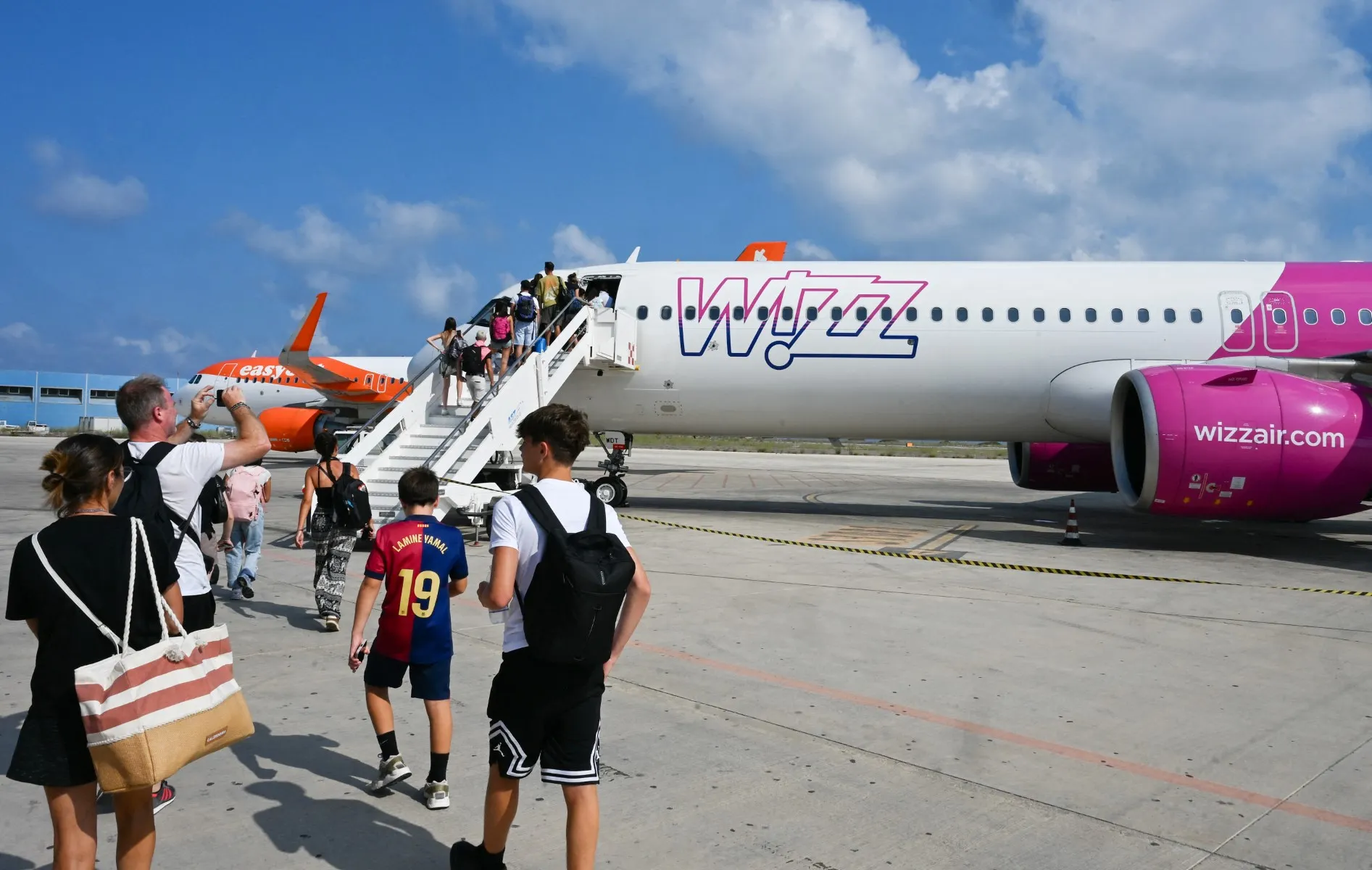 LISTED: The 18 new Wizz Air flight routes to and from Spain this autumn