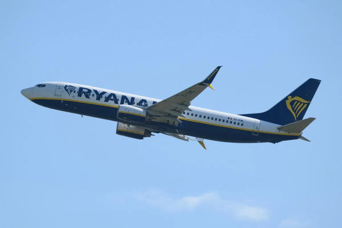 Ryanair сокращает число зимних рейсов в Европе из-за роста цен на топливо