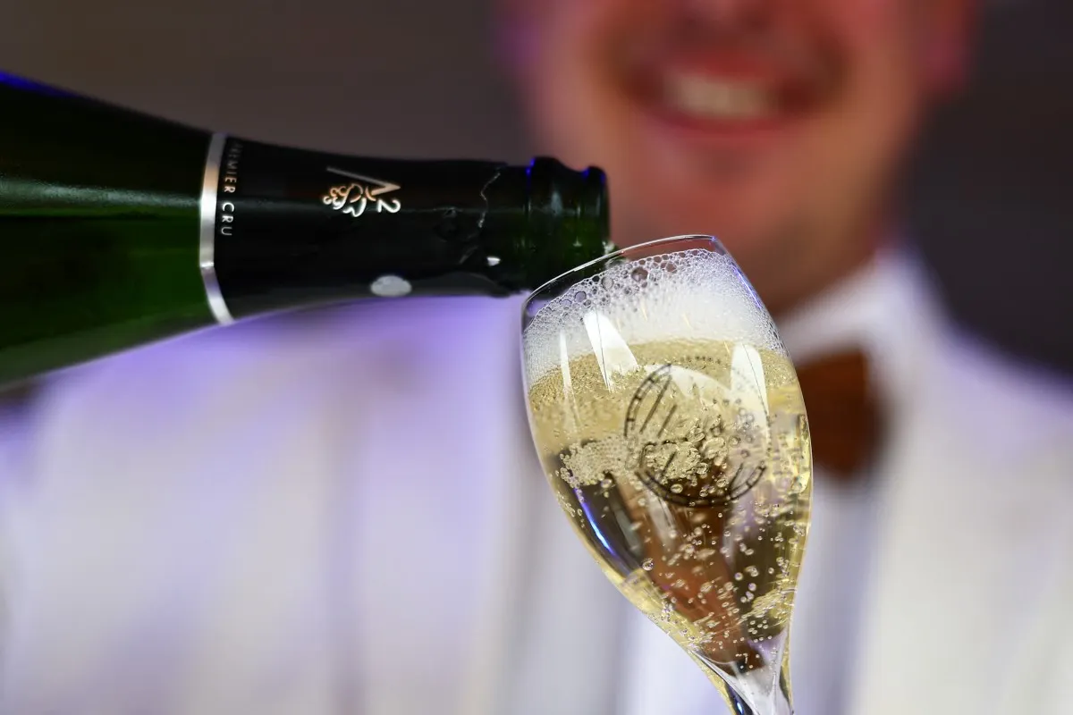 French heatwaves push some Champagne producers to raise alcohol levels