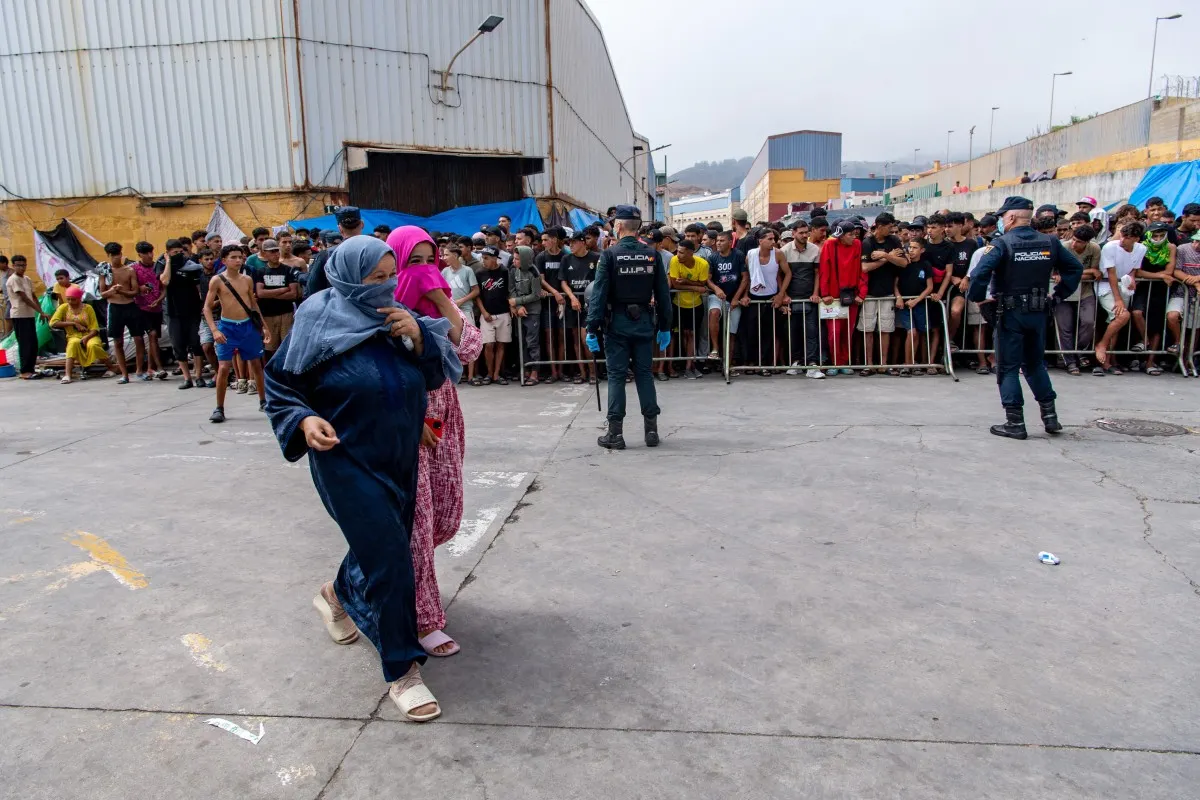 Spain declassifies intelligence on Ceuta migrant surge amid questions over prior knowledge