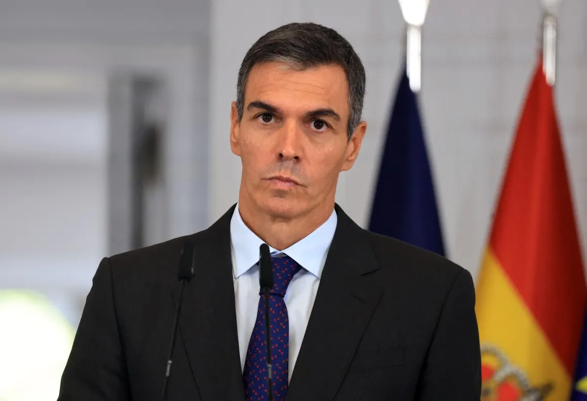 Spain's PM mulls snap election in November if housing laws rejected