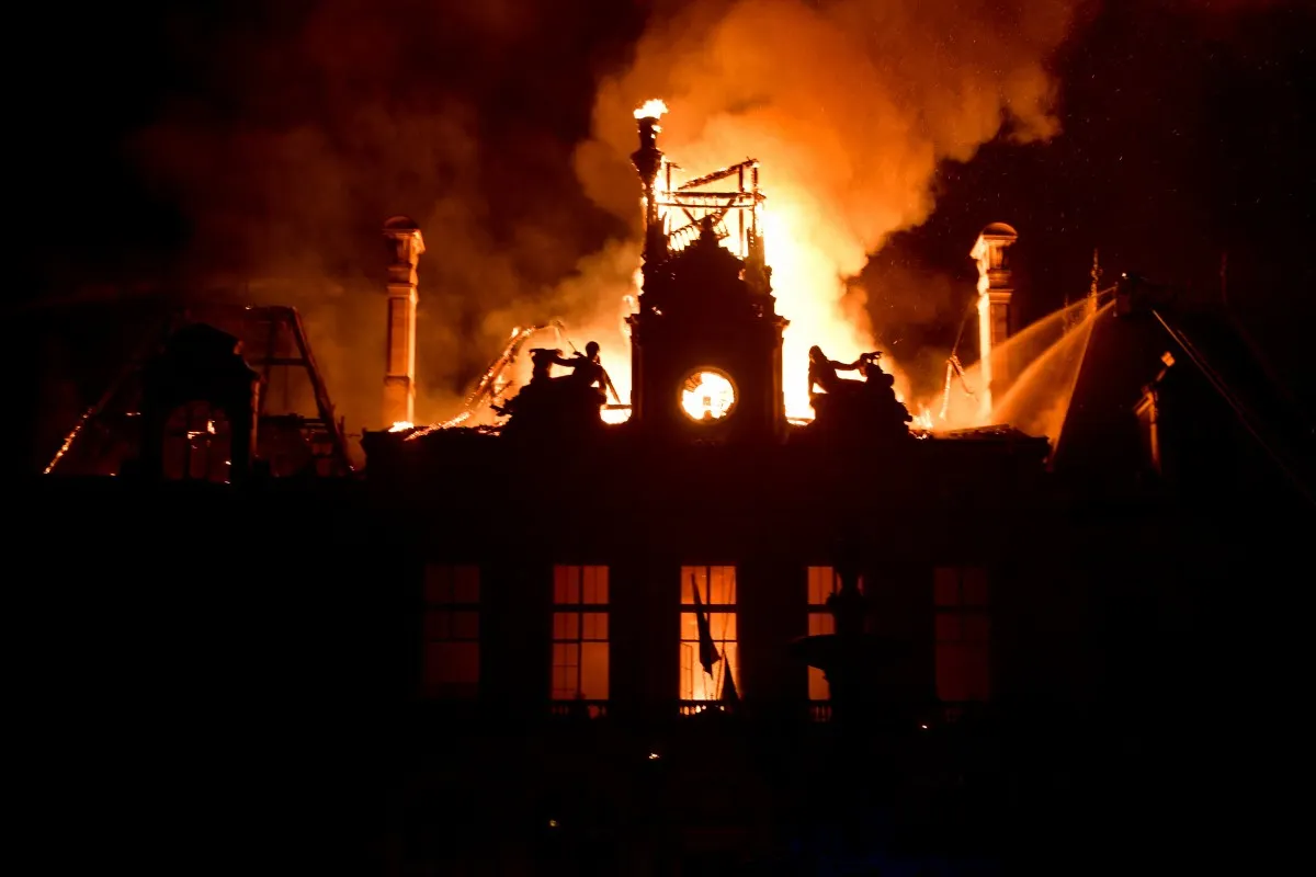 Fire Set by Protesters Largely Destroys Limoges Town Hall as French Demonstrations Turn Violent