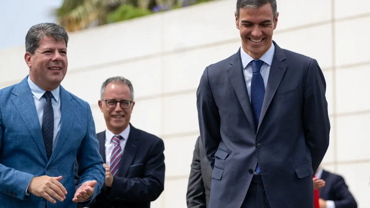 Spain's PM says Gibraltar border removal closes 'open wound'