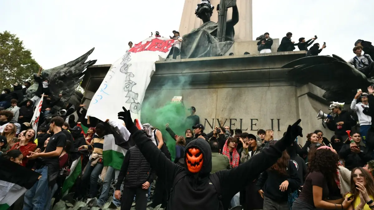 Italy braces for 'autumn of discontent' as students protest