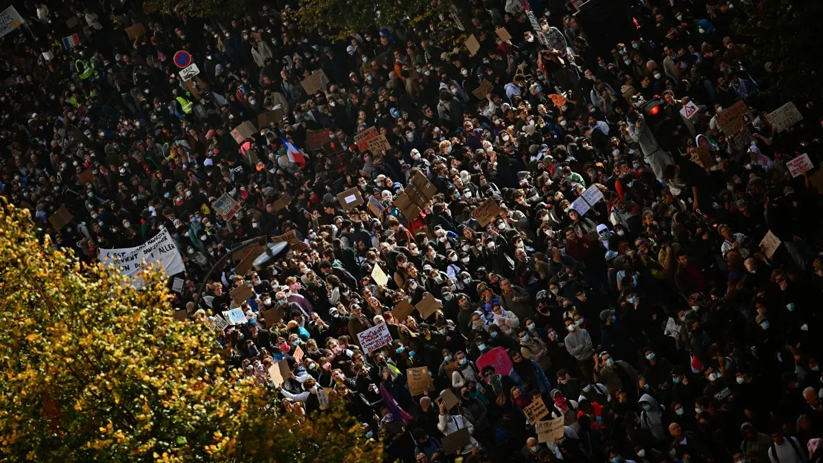 Explained: French slogans and chants for protests