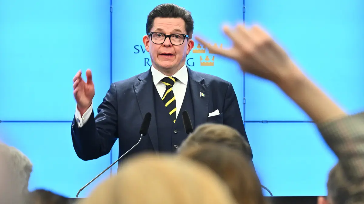 Sweden's speaker asks Centre Party leader to explore centrist government options
