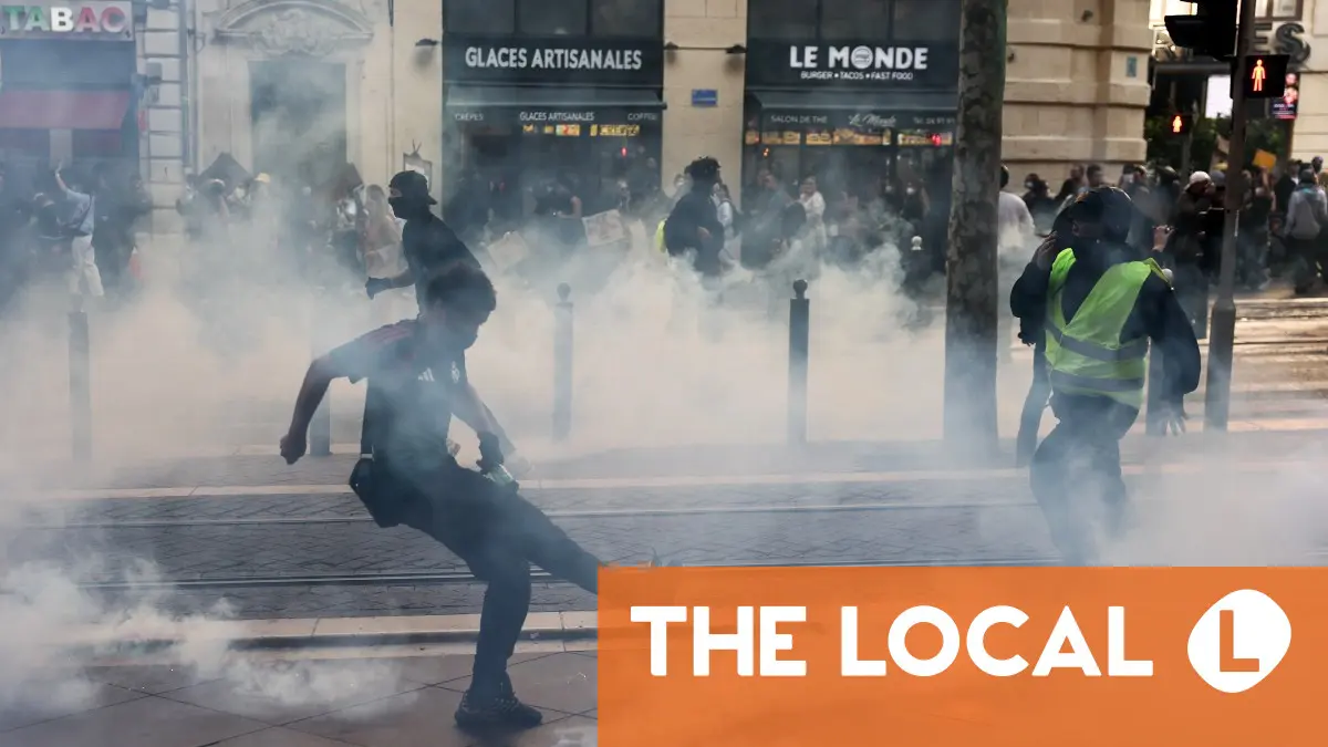 
            Macron calls for calm amid fears of violence at France protests
        