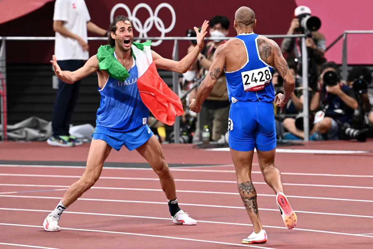 Why do Italian athletes wear blue?
