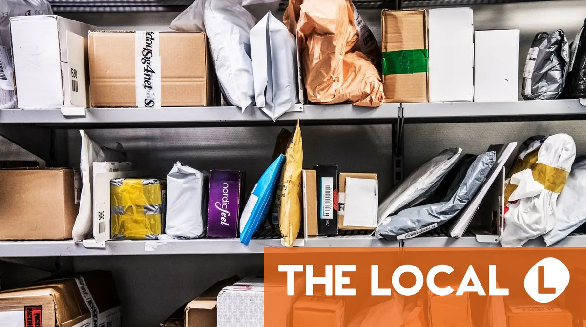 When is the deadline for Christmas post inside and outside Sweden?