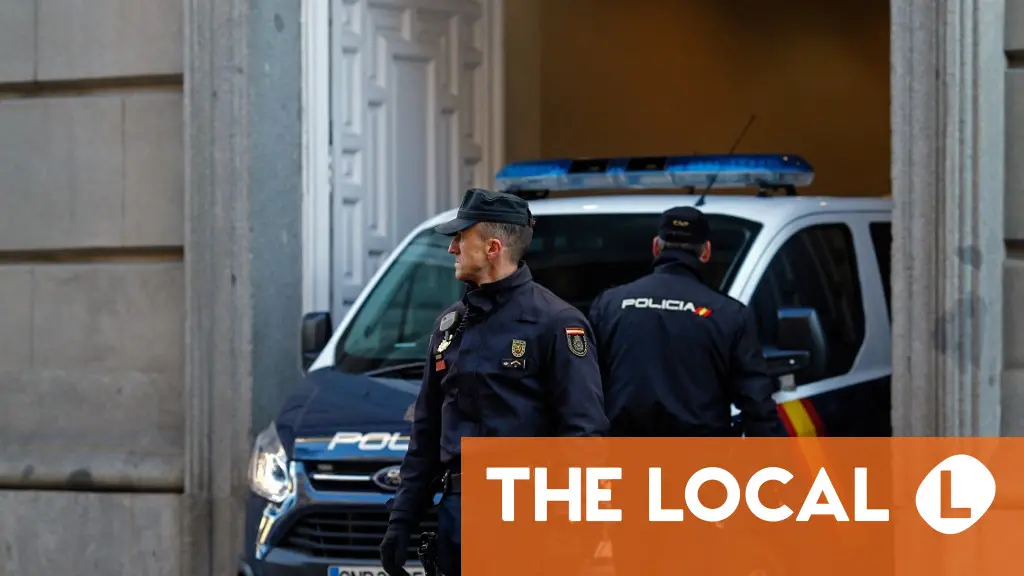 Spain smashes gangs forging residency papers for Brits
