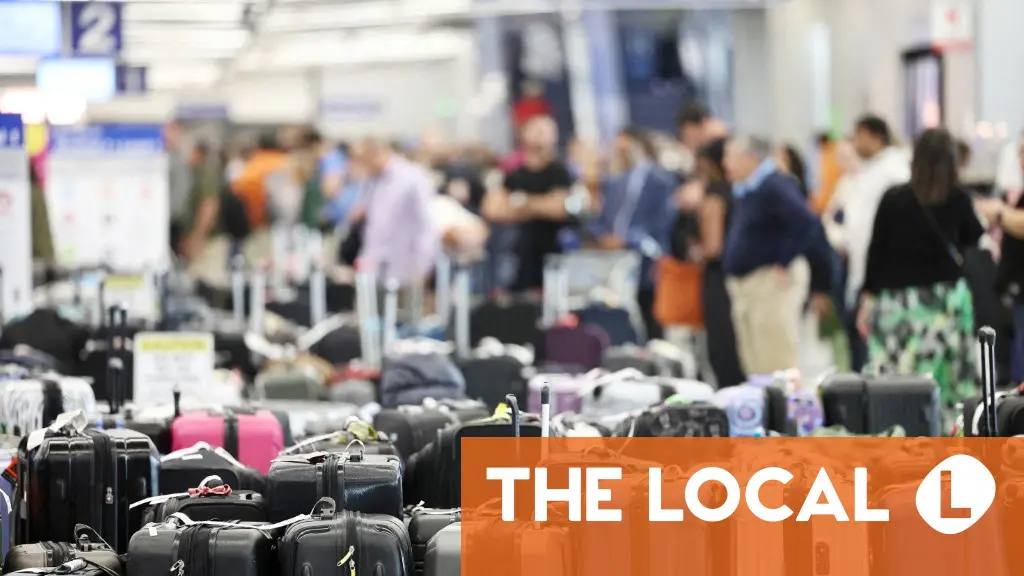 Baggage 'chaos' at Spain's airports as unions threaten more strikes