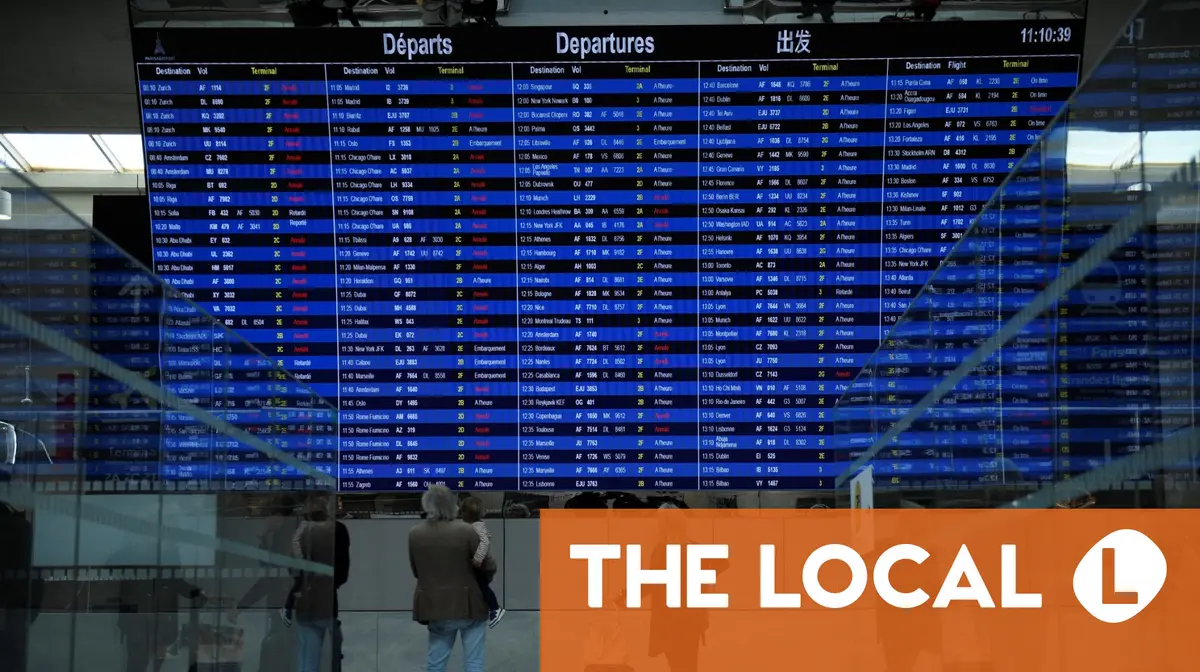 EU mulls tightening flight delay compensation rules for passengers